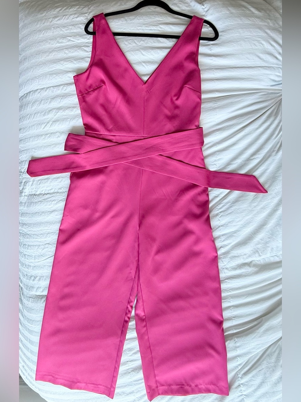 NWOT Sam Edelman V-Neck Cropped & Wide-Leg Jumpsuit with Waist Tie in Pink - 8
